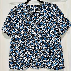 Ann Taylor Black‎ and Blue Floral Blouse EUC Size Small